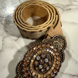 Elegant Tan Belt with Gold and Brown Embellishments